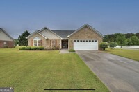 Building Photo - 201 Brookstone Dr SW