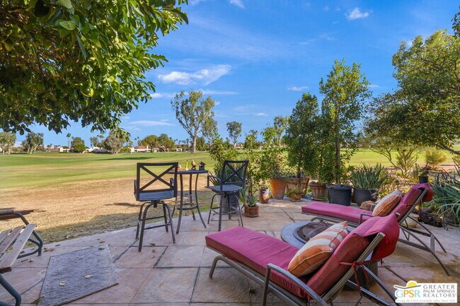 Building Photo - 17 Mission Ct