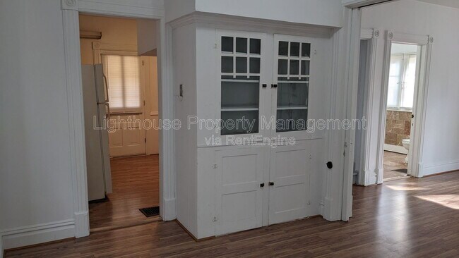 Building Photo - 511 Locust St