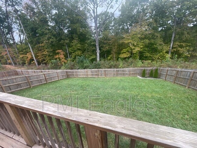 Building Photo - 1142 Old Charlotte Trace