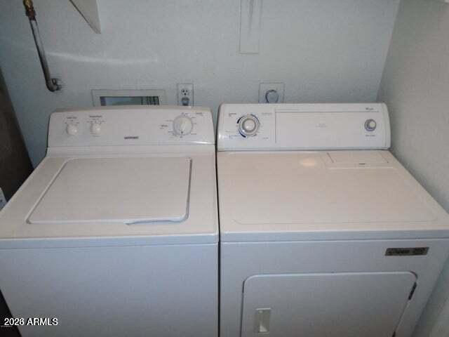 Building Photo - 5302 E Van Buren St