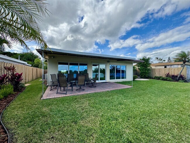 Building Photo - 1780 NW 39th Pl