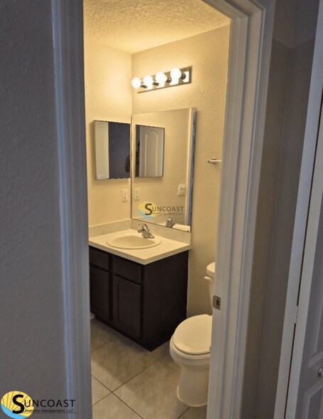 Building Photo - 7601 Legacy Trl