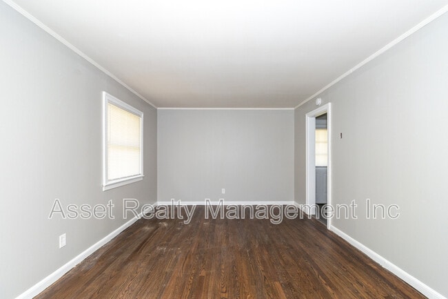 Building Photo - 4802 Inskip Rd