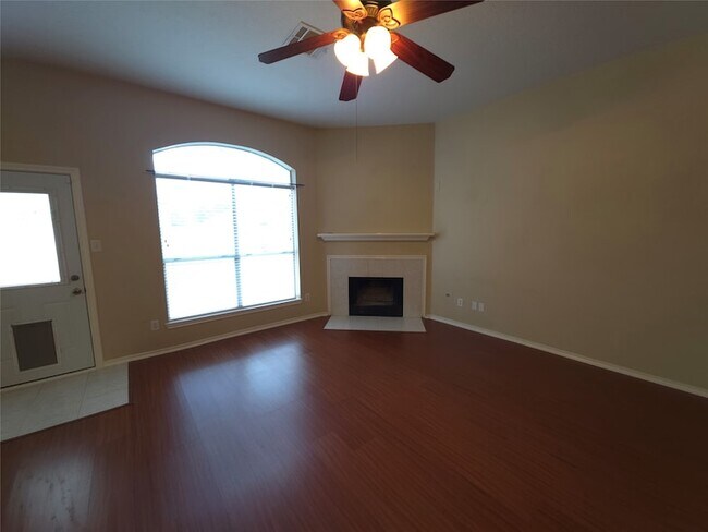 Building Photo - 19406 Stillhouse Dr