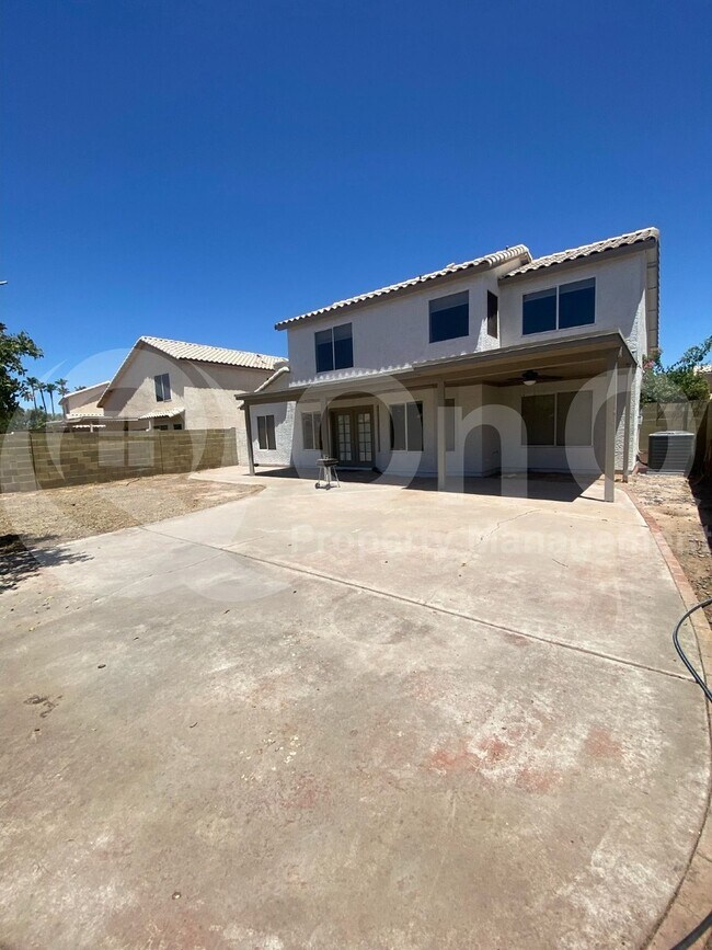 Building Photo - 877 W Shellfish Dr
