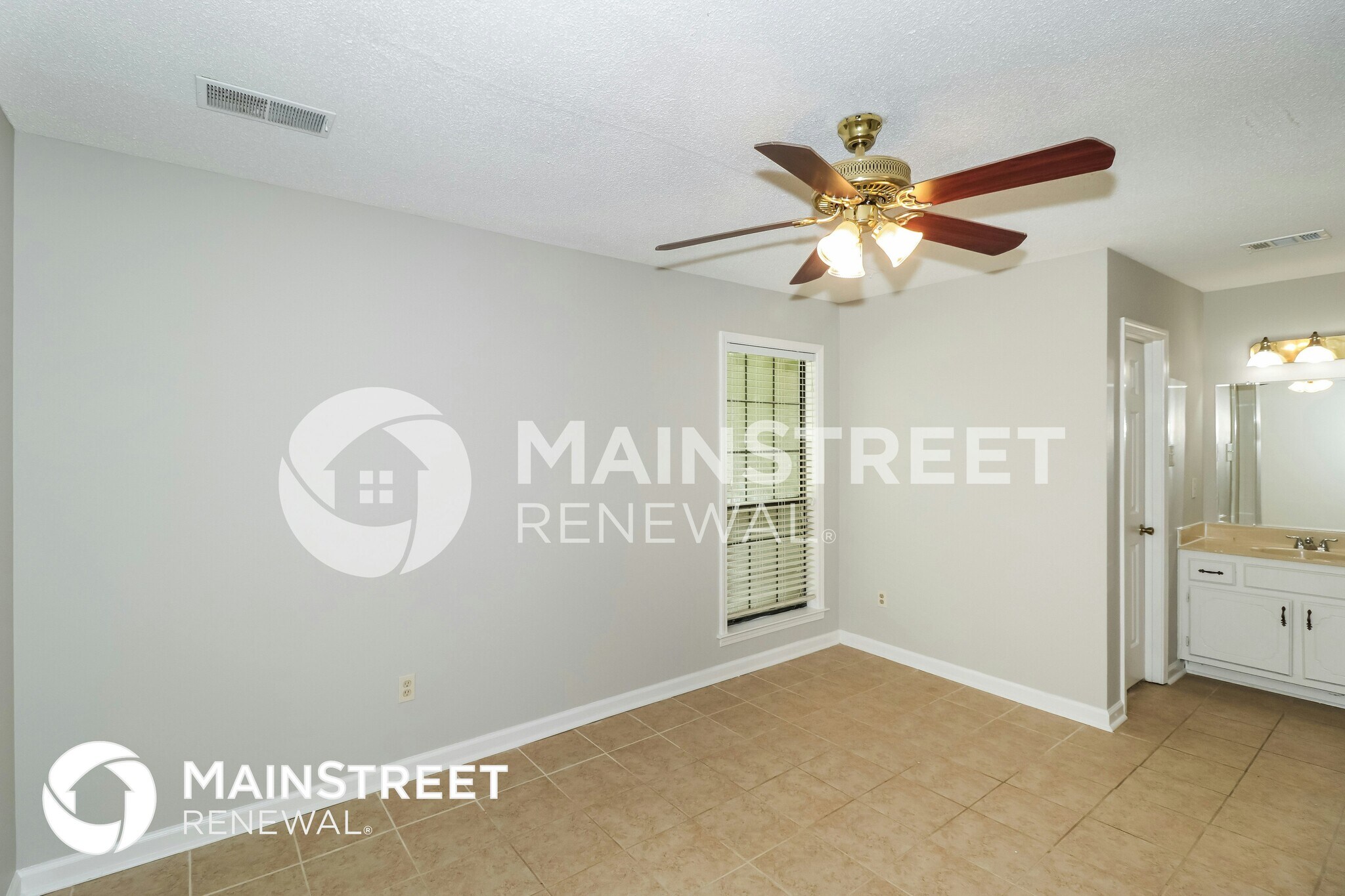 Building Photo - 4022 Castile St