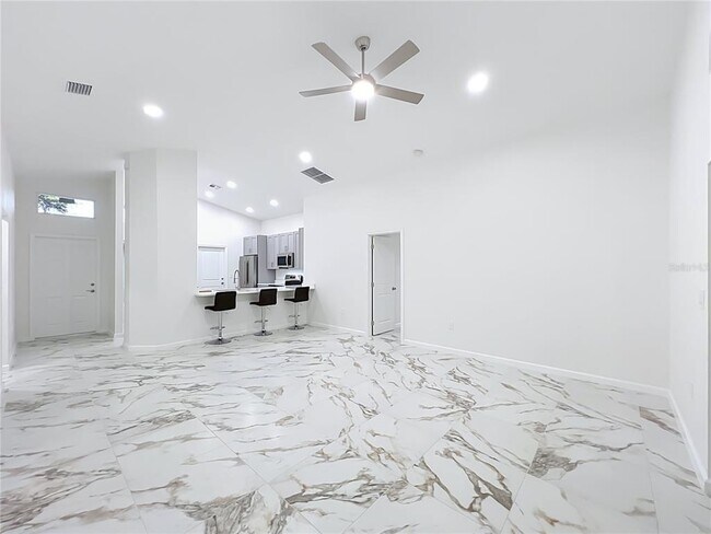 Building Photo - 11148 Pinewood Cove Ln