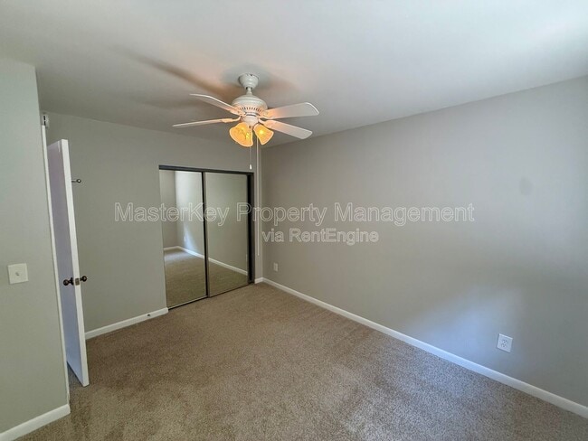 Building Photo - 104 Finley Forest Dr