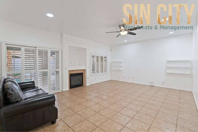 Building Photo - 497 Fiddlehead Ave