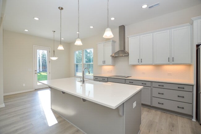 Building Photo - Brand-New 5 Bedroom Lake Shore Home in Tega Cay with Flexible Lease Options