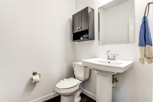 Building Photo - 982 Mikaela Dr