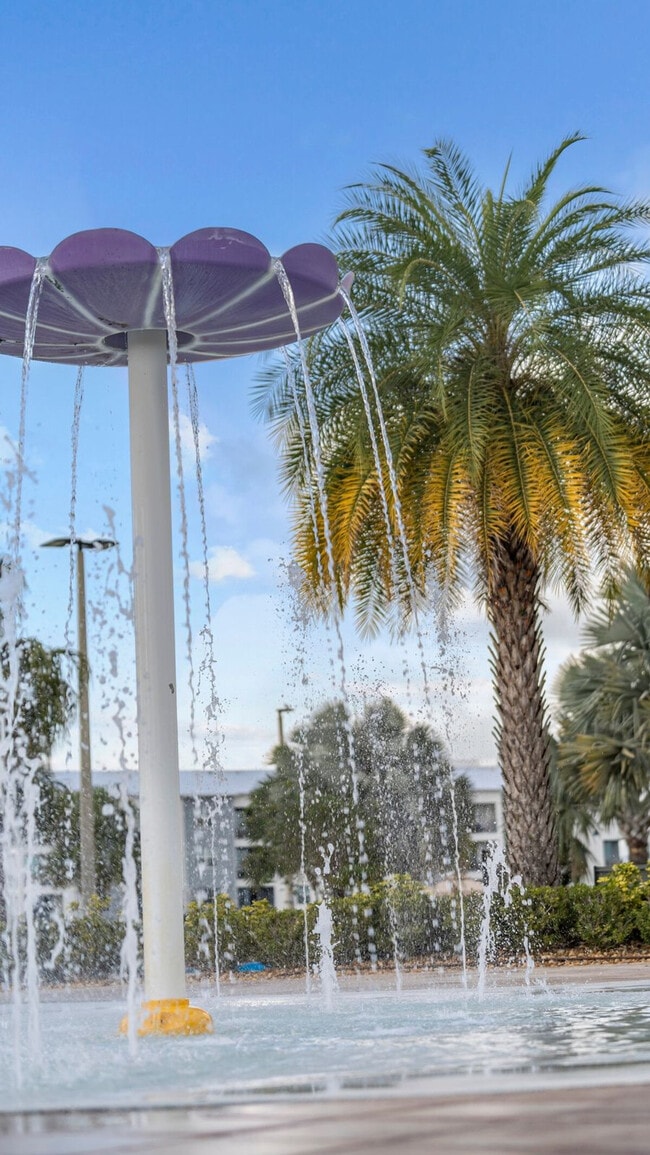 Building Photo - 4736 Sleepy Hollow Dr