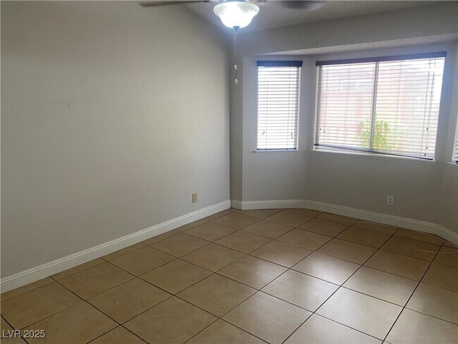 Building Photo - 2233 Placer Creek Ct