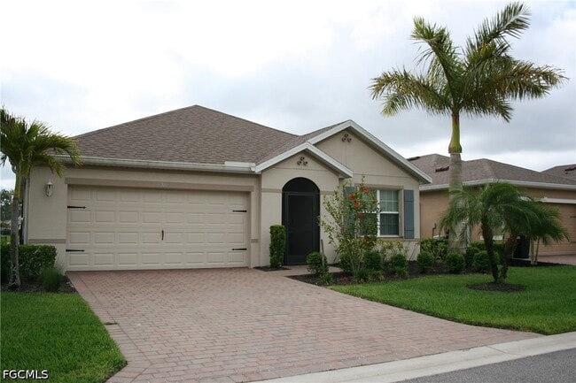 Building Photo - 20056 Sweetbay Dr