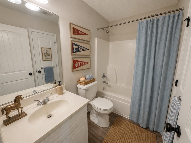 Building Photo - 547 Deerchase Ct