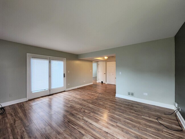 Building Photo - 1176 Sumac Trail