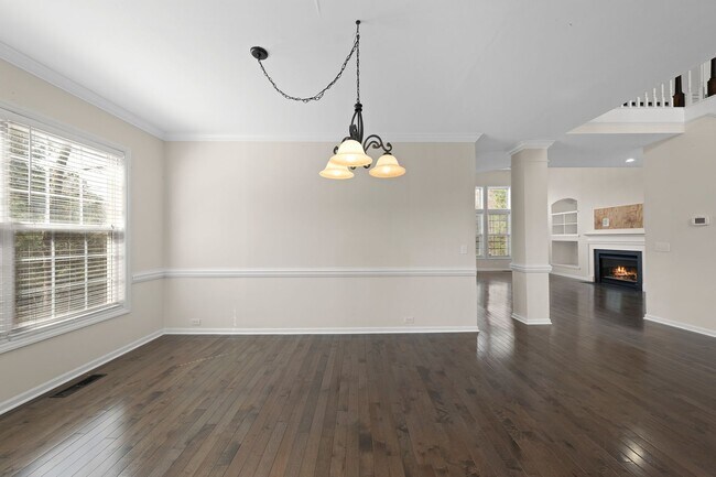 Building Photo - July Move-in, Cary Park!