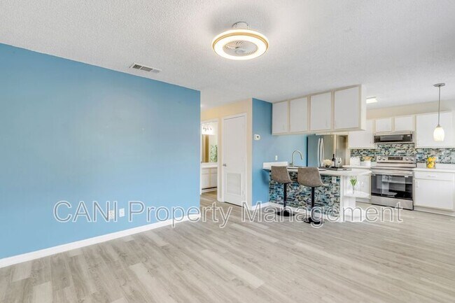 Building Photo - 1601 Big Tree Rd