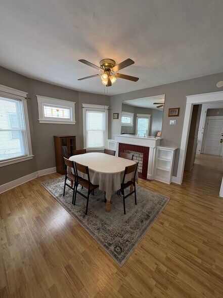 Building Photo - 35 Choate Ave