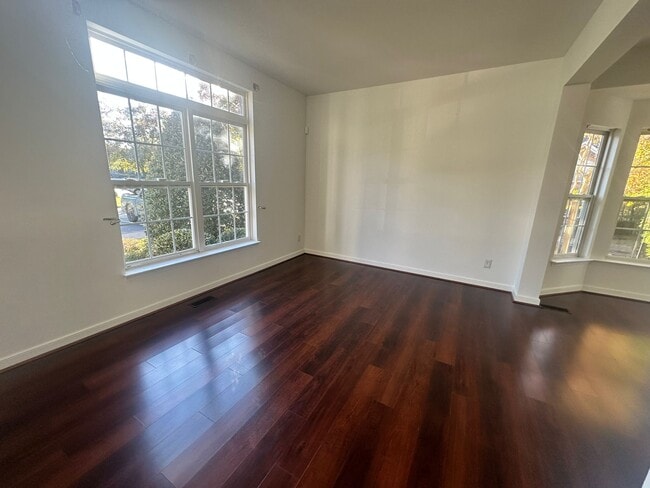 Building Photo - 11465 Abbots Cross Ln