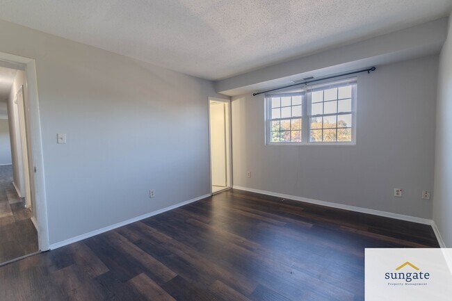 Building Photo - 11912 Tarragon Rd
