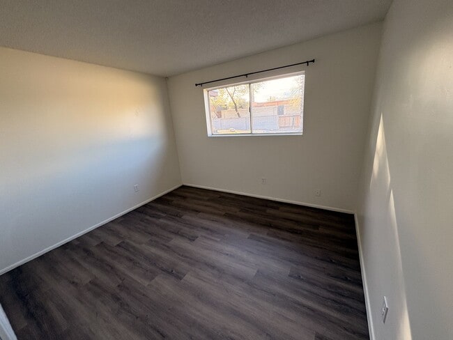 Building Photo - East Side Home for Rent