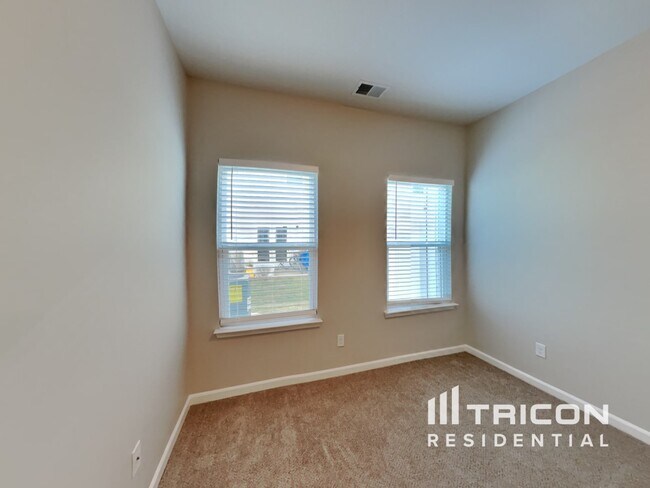 Building Photo - 401 Riverwood Court Mount Juliet TN