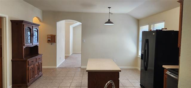 Building Photo - 2828 Gardendale Dr