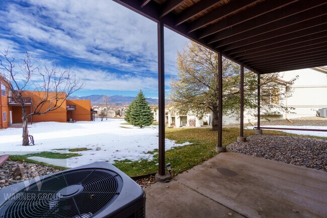 Building Photo - 2652 Thrush Grove