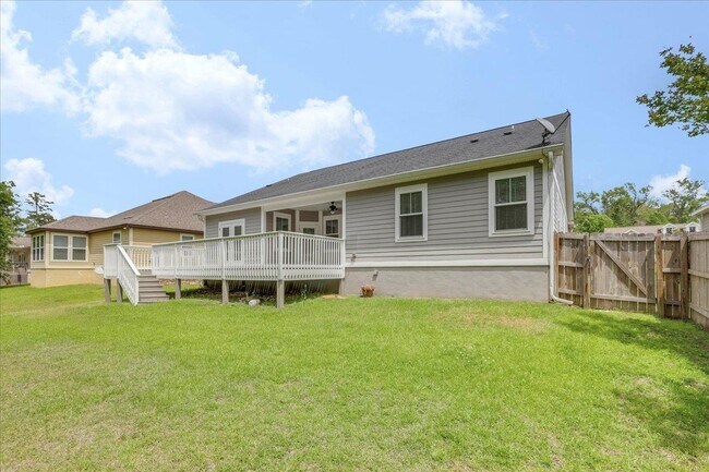 Building Photo - 2776 Palafox Ln