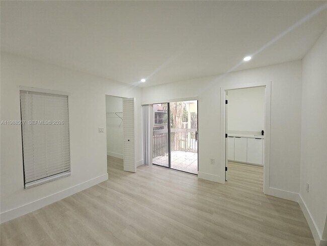 Building Photo - 13067 SW 88th Terrace S