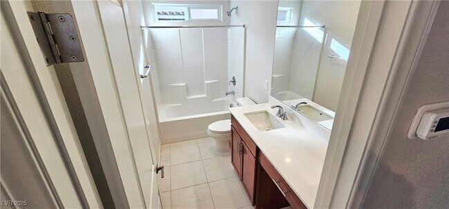 Building Photo - 2755 Tricase St