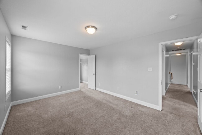 Building Photo - 2907 Judge Manly Dr
