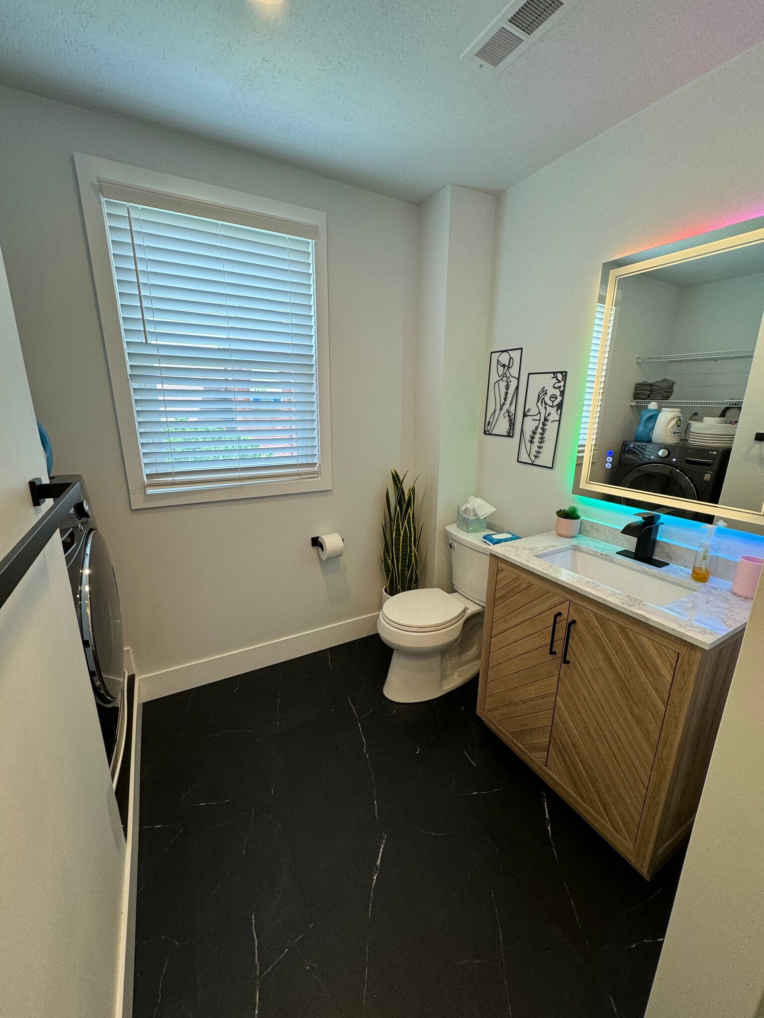 Apt 2 Two bedroom - 664 New Castle Road