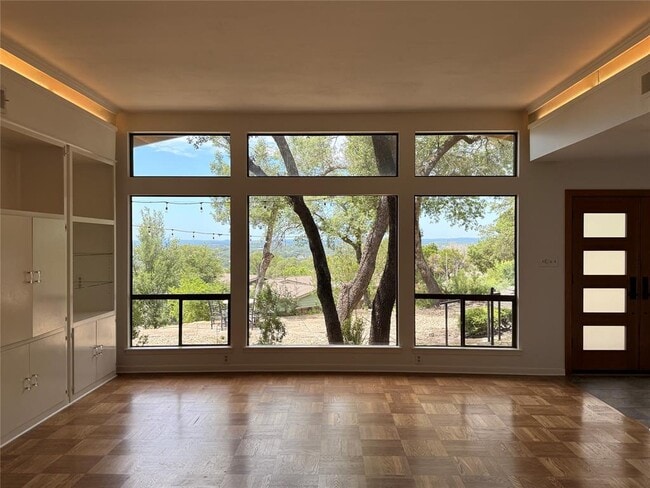 Building Photo - 112 Highlander Cove