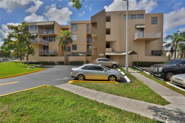 Building Photo - 10700 SW 108th Ave