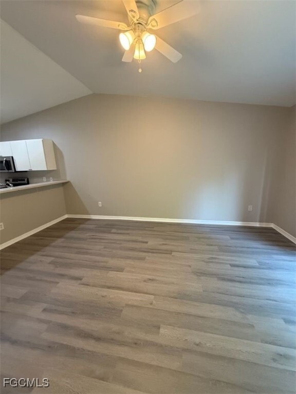 Building Photo - 2415 Herb Ave S