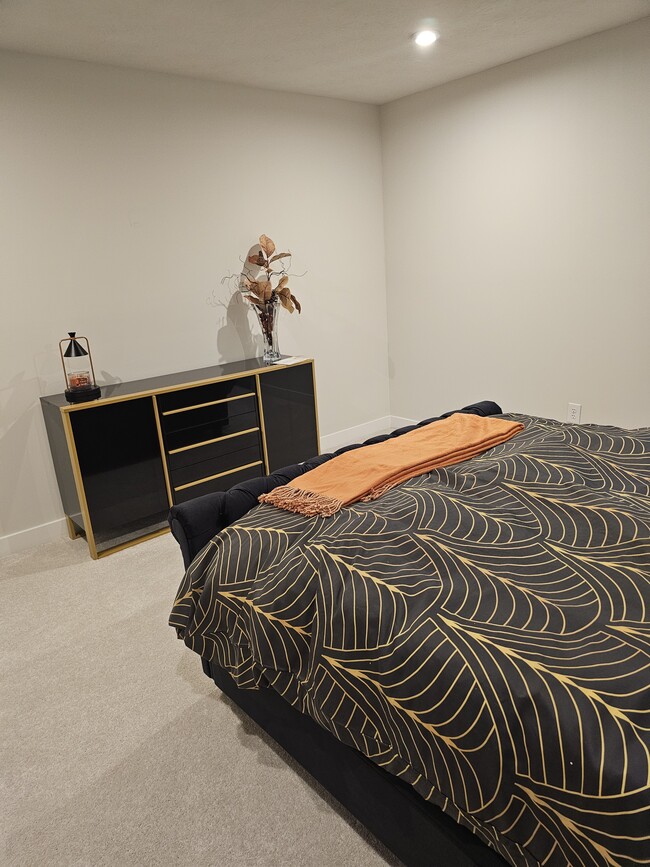 bed and dresser - 5041 Montview Way