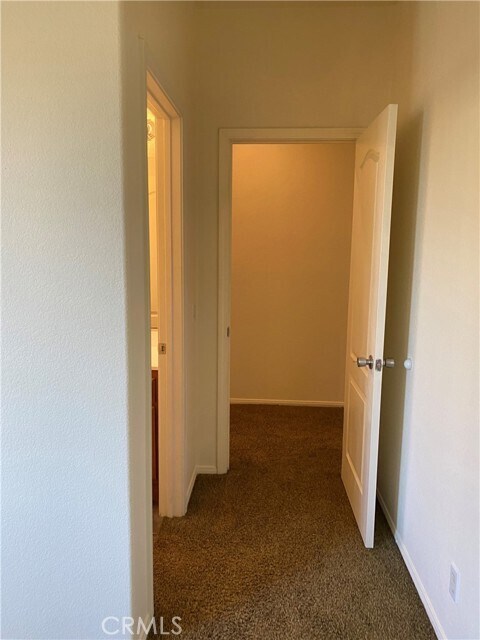 Building Photo - 5505 Sunset Ridge Dr