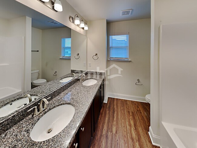 Building Photo - 4841 Chutney Dr