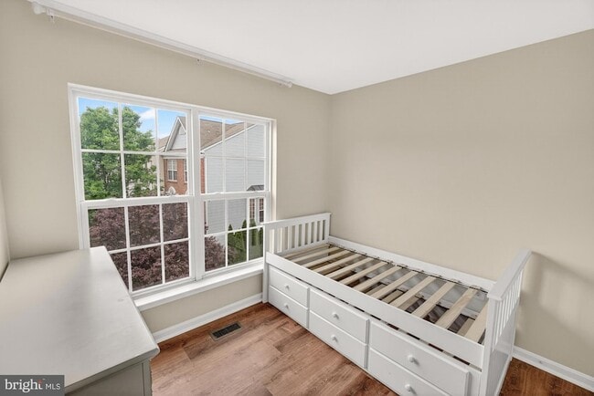 Building Photo - 2572 Carrington Way