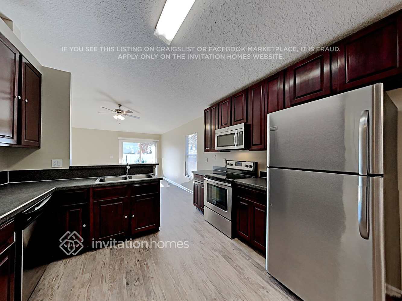 Building Photo - 3636 Live Oak Hollow Dr