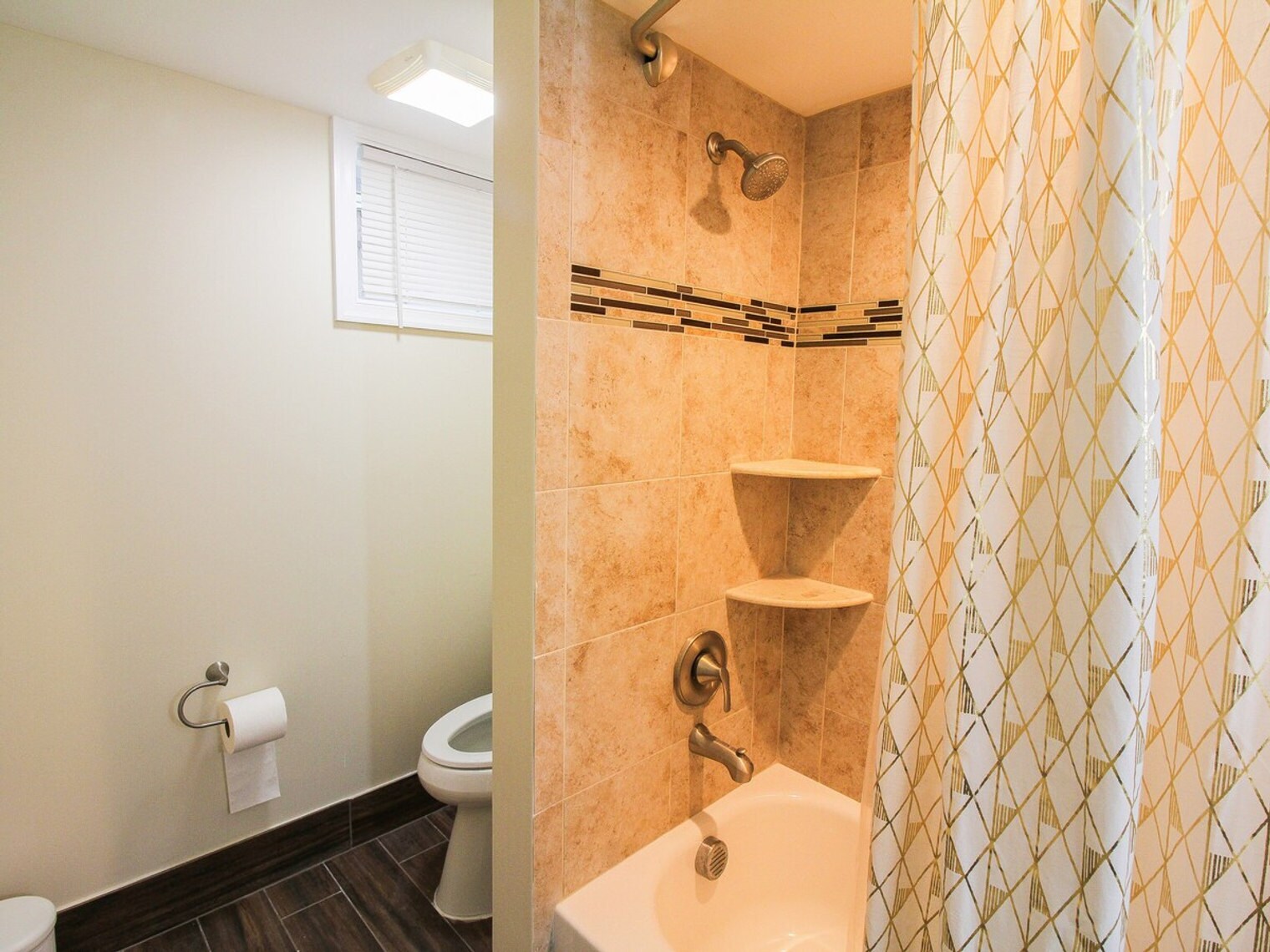 Building Photo - 2762 Cameron Rd