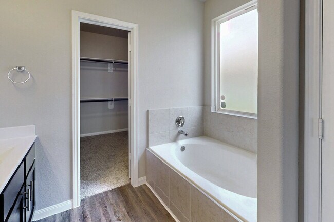 Building Photo - 3 bedroom, 2.5 bath with Study or 4th Bedroom and Game Room extras include Gym, Storage Racks in ...