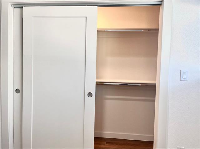 Building Photo - 125 E 8th St