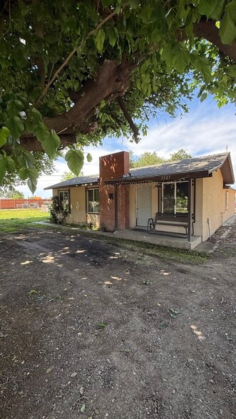 Building Photo - 3307 Minniear Ave