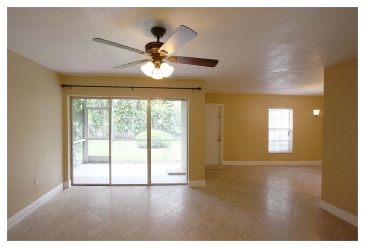 Building Photo - 12030 FL A1AAlt