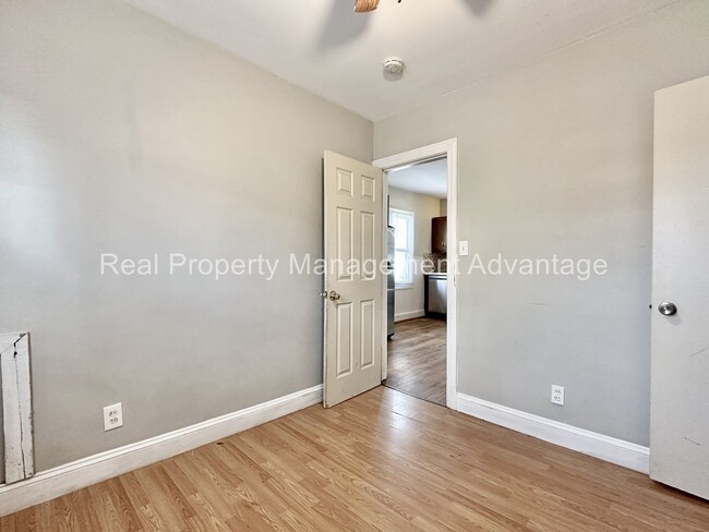 Building Photo - No Deposit Required! Updated, Spacious 3-B...