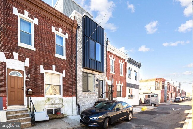 Building Photo - 2650 Earp St